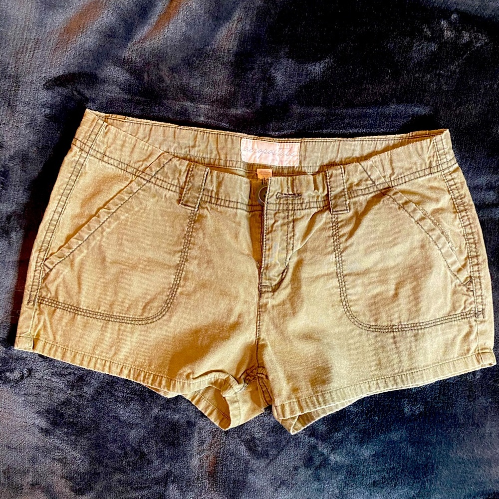 Casual jean shorts